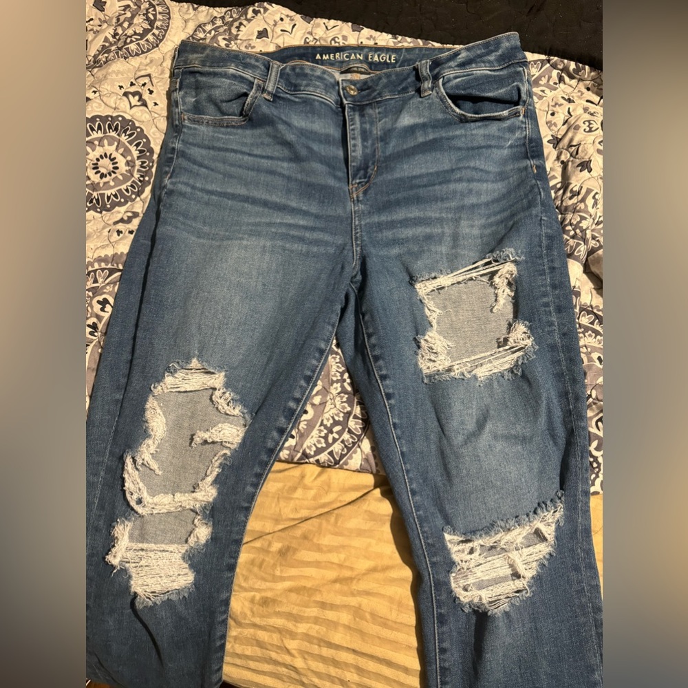 American eagle women’s jeans size 16 short